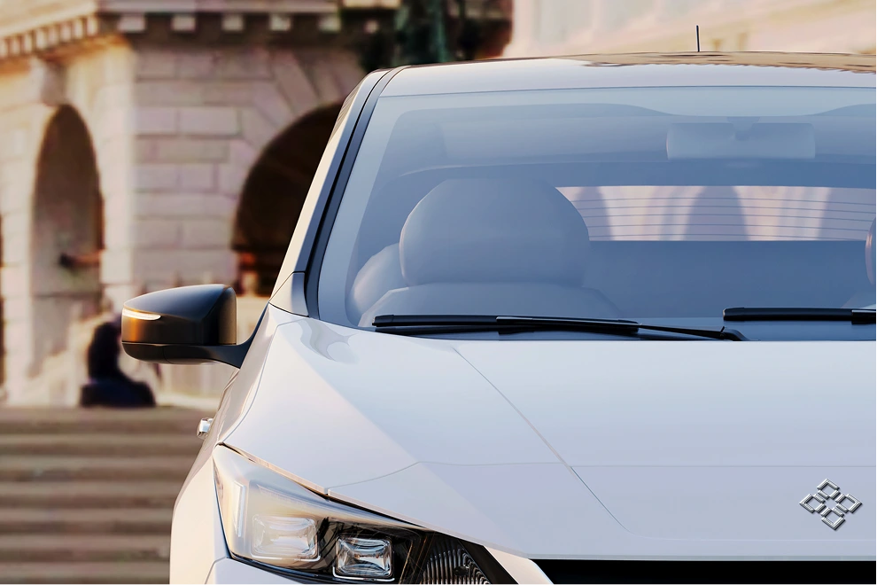 TOP-RATED ASTON MARTIN